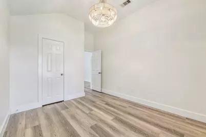 994 Jefferson Street, Alvin, TX 77511 - Photo 27