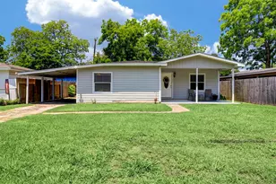310 W Francis St, Baytown, TX 77520 - Photo 1