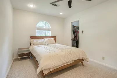 404 River Oaks Drive, Huntsville, TX 77340 - Photo 21