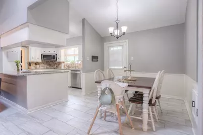 404 River Oaks Drive, Huntsville, TX 77340 - Photo 9