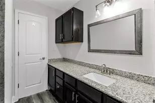 714 Ogilvie St, Houston, TX 77017 - Photo 21