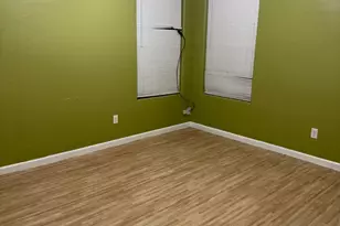 7813 Canal St, Houston, TX 77012 - Photo 13