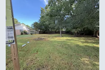 442 Baywood Street, La Porte, TX 77571 - Photo 3