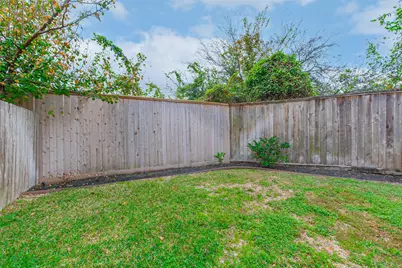6011 Kansas Street #C, Houston, TX 77007 - Photo 9