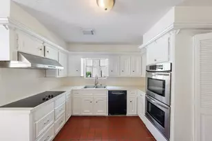 6315 Hickorycrest Dr, Spring, TX 77389 - Photo 11