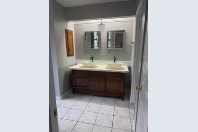 10106 Prairie Mist Street, Houston, TX 77088 - Photo 11