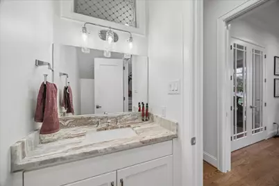 3847 Aberdeen Way, Houston, TX 77025 - Photo 7