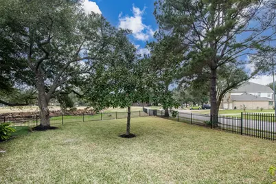 16327 Cliff Haven Drive, Houston, TX 77095 - Photo 35