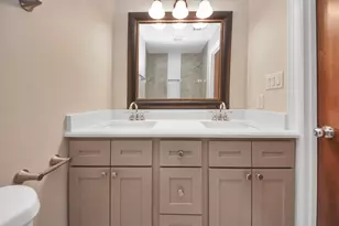 5326 Heatherbrook Dr, Houston, TX 77045 - Photo 31