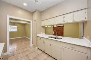 5326 Heatherbrook Dr, Houston, TX 77045 - Photo 19