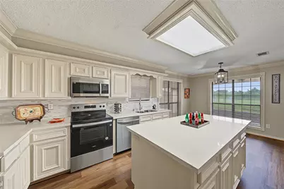 1411 Guadalupe, Stafford, TX 77477 - Photo 9