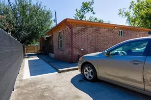 6820 Petre Dr, Houston, TX 77076 - Photo 3