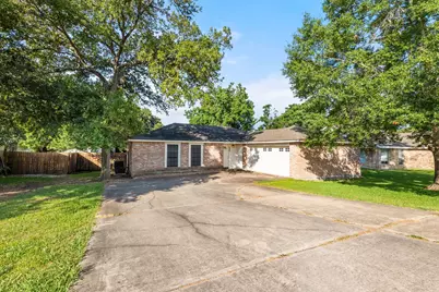 12799 Lake Conroe Hills Drive, Willis, TX 77318 - Photo 1