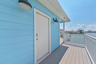 16611 Pompano Way, Galveston, TX 77554 - Photo 11