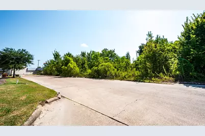 00 Trevena, New Caney, TX 77357 - Photo 9