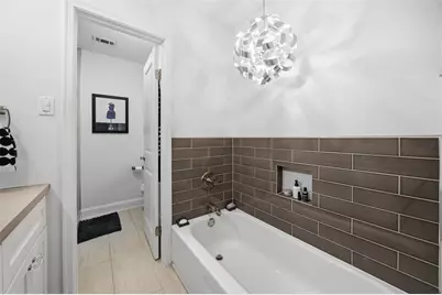 20 Green Haven Drive, The Woodlands, TX 77381 - Photo 19