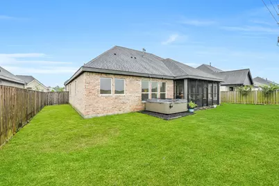 10015 Goliad Drive, Mont Belvieu, TX 77523 - Photo 37