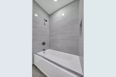 6111 Beverly Hill Street #32, Houston, TX 77057 - Photo 21