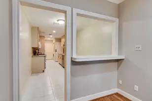 2012 McDuffie St, Houston, TX 77019 - Photo 9