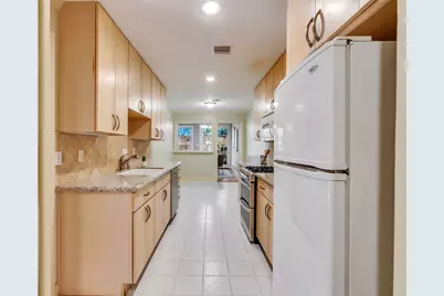 2012 McDuffie Street, Houston, TX 77019 - Photo 11
