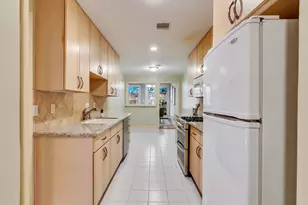 2012 McDuffie St, Houston, TX 77019 - Photo 11