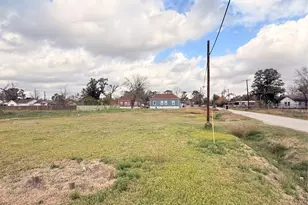 4015 Leffingwell St, Houston, TX 77026 - Photo 5