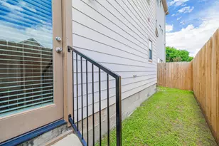 11207 Tramonto Dr, Houston, TX 77042 - Photo 37