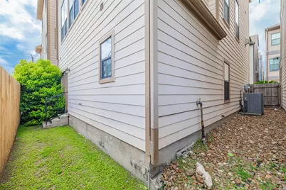 11207 Tramonto Drive, Houston, TX 77042 - Photo 39