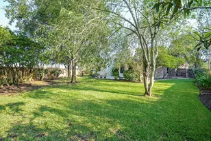 4606 Russett Ln, Sugar Land, TX 77479 - Photo 15