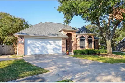 4606 Russett Lane, Sugar Land, TX 77479 - Photo 19