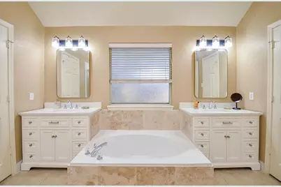 4606 Russett Lane, Sugar Land, TX 77479 - Photo 13