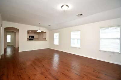 12010 Gregory Crossing Way, Houston, TX 77067 - Photo 5