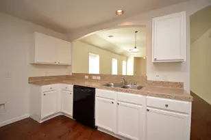 12010 Gregory Crossing Way, Houston, TX 77067 - Photo 11
