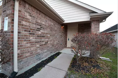 12010 Gregory Crossing Way, Houston, TX 77067 - Photo 3