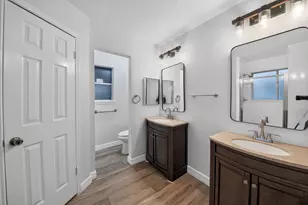 15410 Wildwood Lake Dr, Houston, TX 77083 - Photo 7