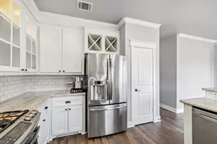 12336 Pebble View Dr, Conroe, TX 77304 - Photo 17