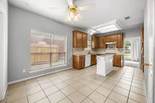 7910 Millers Way, Houston, TX 77095 - Photo 9