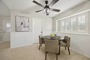 5422 Golf Dr, Houston, TX 77091 - Photo 11