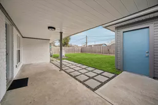 5422 Golf Dr, Houston, TX 77091 - Photo 27