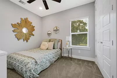 407 Yale Oaks Lane, Houston, TX 77091 - Photo 19