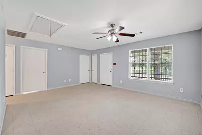 11411 Roandale Drive, Houston, TX 77048 - Photo 9