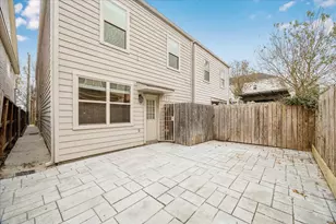 1135 Louise St, Houston, TX 77009 - Photo 13