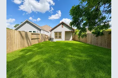8422 Lanewood Drive, Houston, TX 77016 - Photo 13