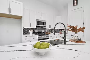 5029 Broom St, Houston, TX 77091 - Photo 3