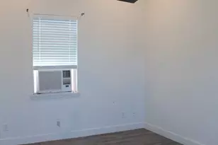 3607 Ball, Galveston, TX 77550 - Photo 5