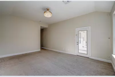 6423 Oakmont Creek Drive, Spring, TX 77379 - Photo 23