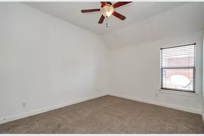 6423 Oakmont Creek Drive, Spring, TX 77379 - Photo 31