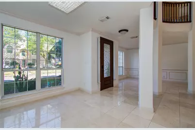 6423 Oakmont Creek Drive, Spring, TX 77379 - Photo 9