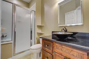 6423 Oakmont Creek Dr, Spring, TX 77379 - Photo 25