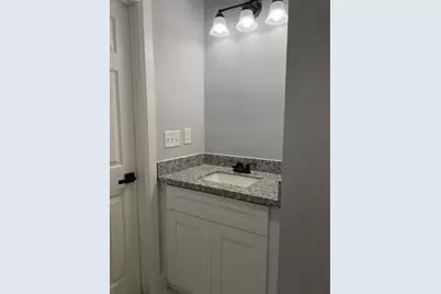5502 Heron Drive, Houston, TX 77033 - Photo 13